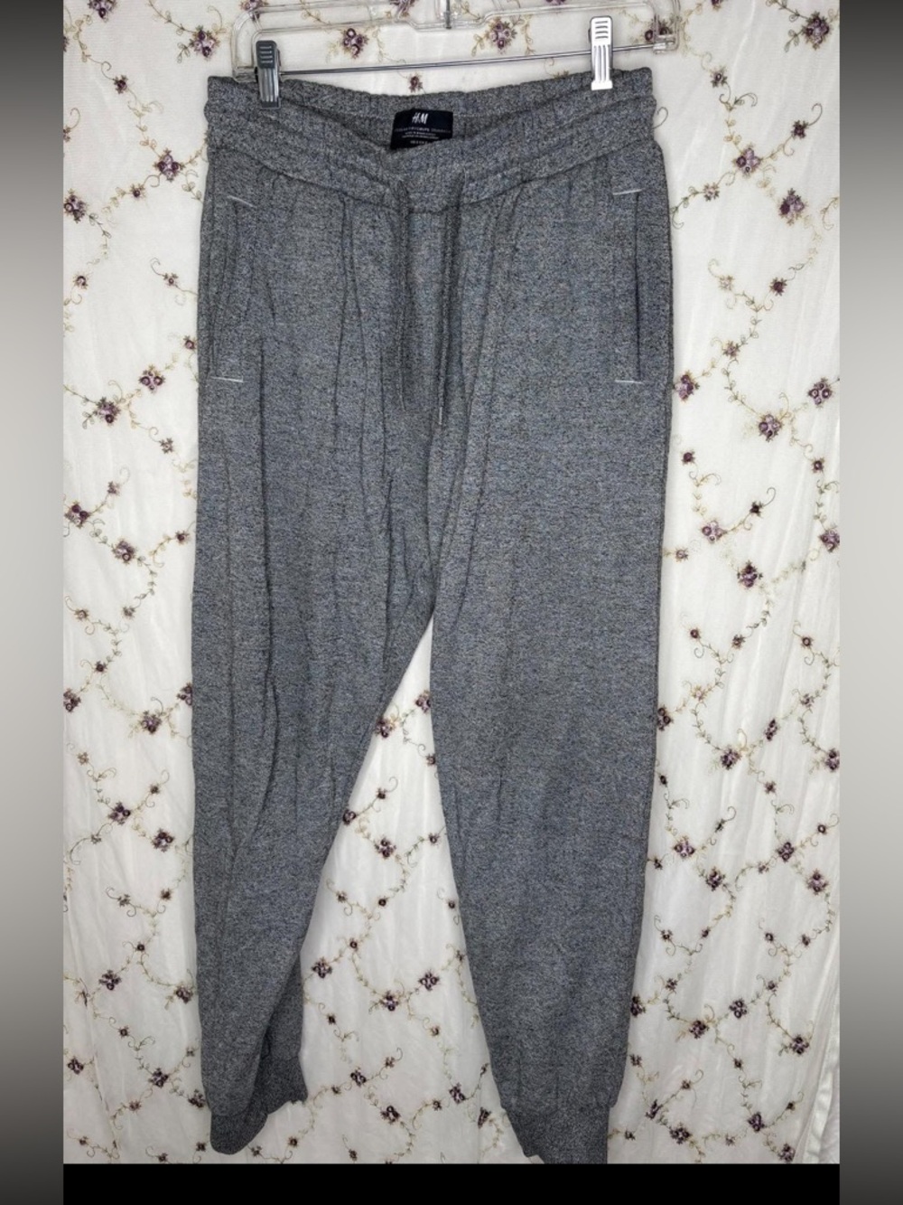 H&M Men's Heather Gray Casual Jogger Pants